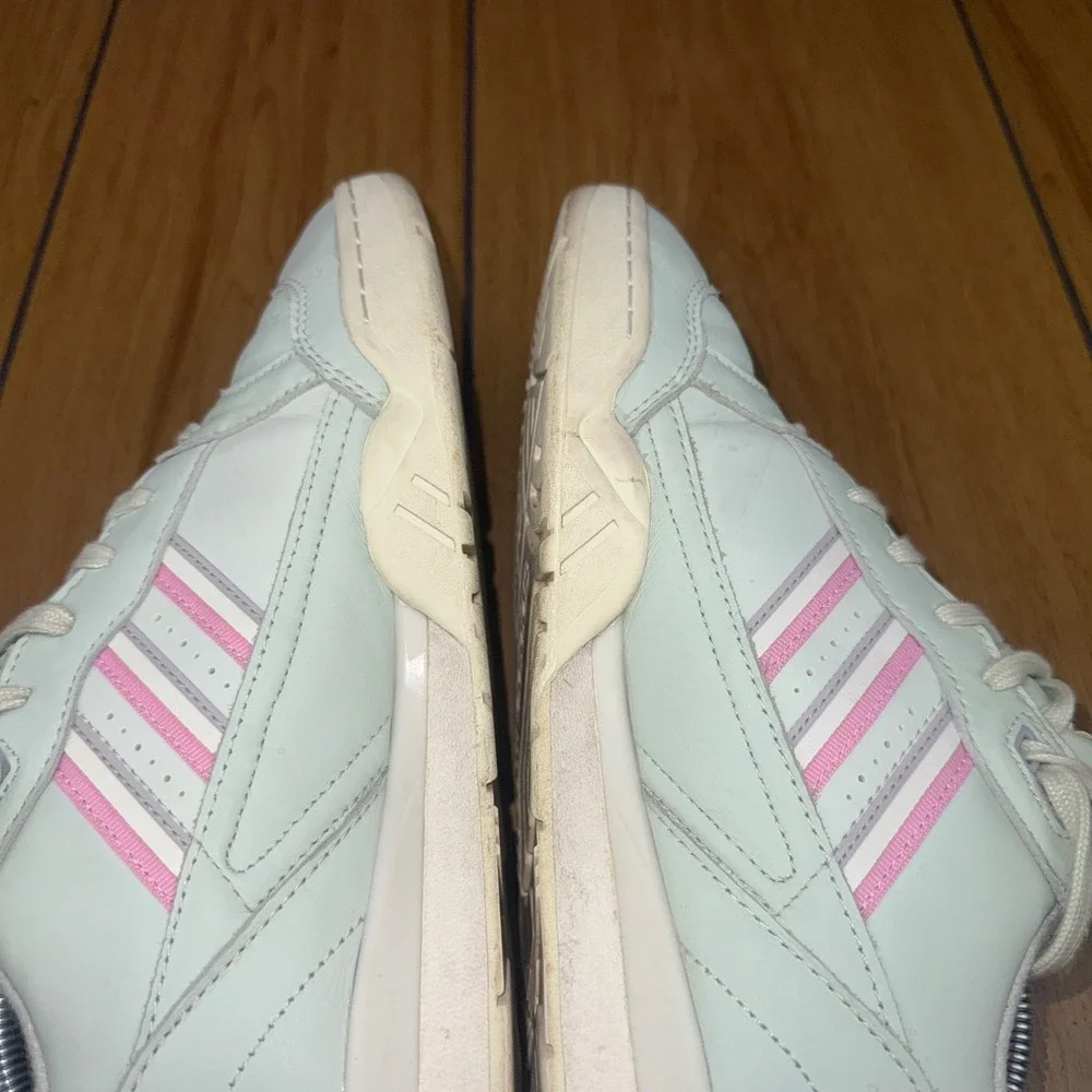 Adidas‎ AR Trainer Ice Green Pink Stripe Sneakers Athletic Shoes Mens 11.5